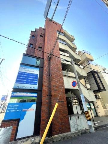 ビーブル・デスポワール御影の外観|落ち着いた雰囲気の外観です