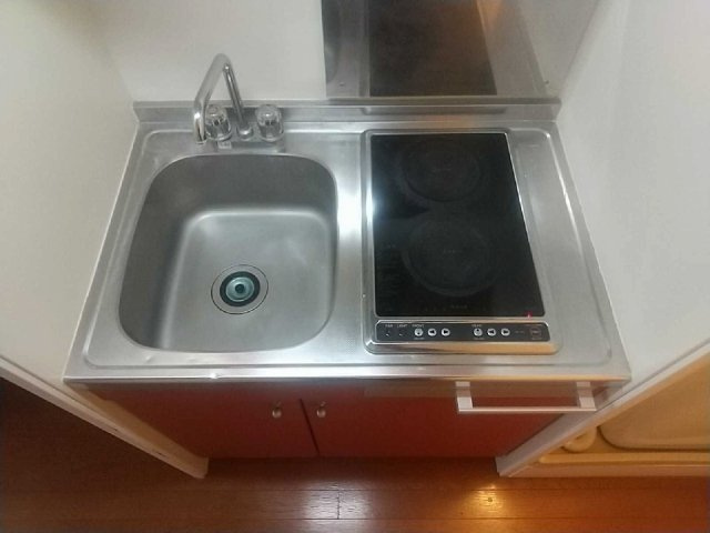 レオパレスエスペランサＢのキッチン|きれいなキッチンです