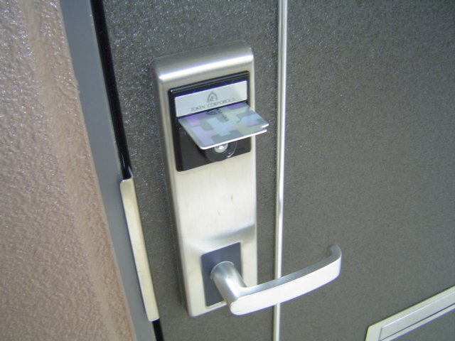 アベニールの玄関