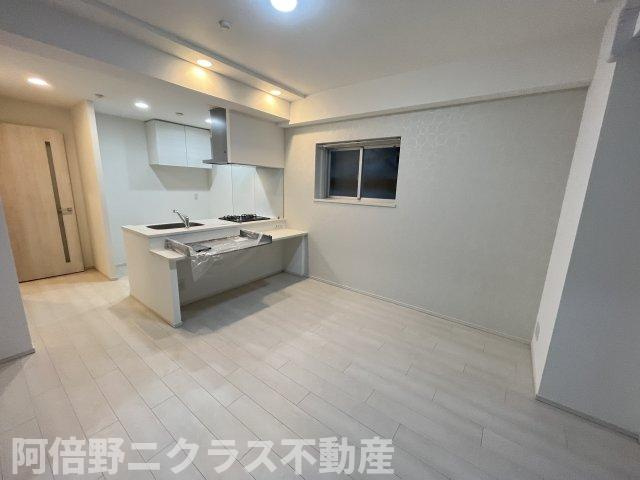 スプランディッド阿倍野の居間・リビング|内装は別部屋の参考写真です。