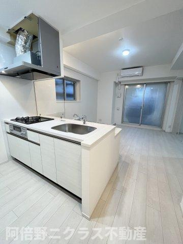 スプランディッド阿倍野のキッチン|内装は別部屋の参考写真です。