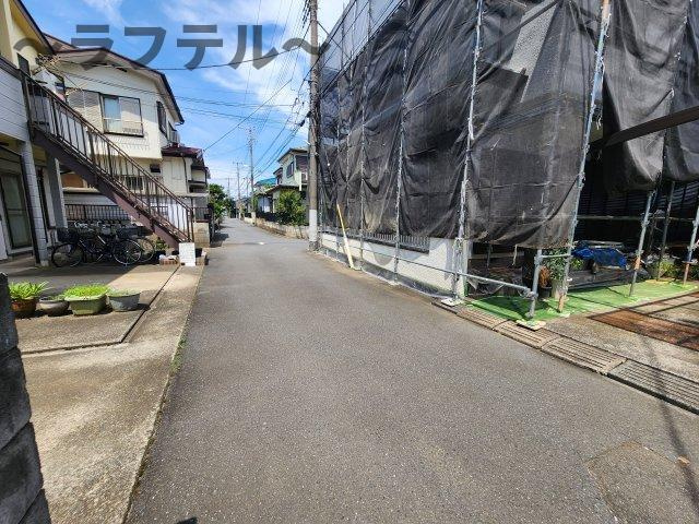 所沢市美原町２丁目のアパートの周辺
