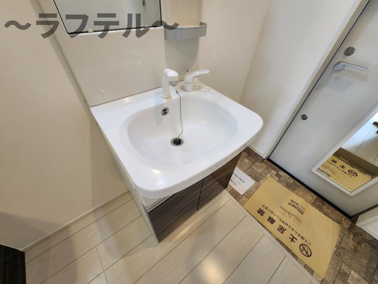 所沢市美原町２丁目のアパートの独立洗面台|別部屋イメージ写真