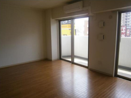 ジョイ・コート家七D棟の居間・リビング
