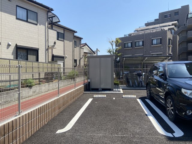 桜ガーデン北浦和の駐車場|★敷地内に駐車場を１台完備！先着申込順となります。★