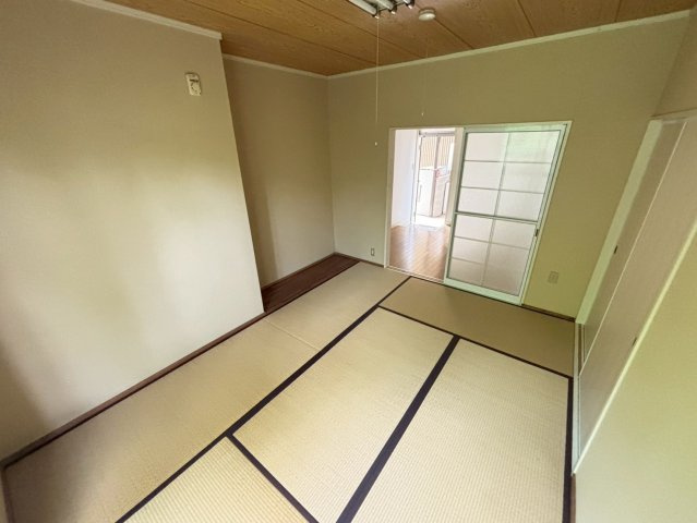匠ハイツの和室