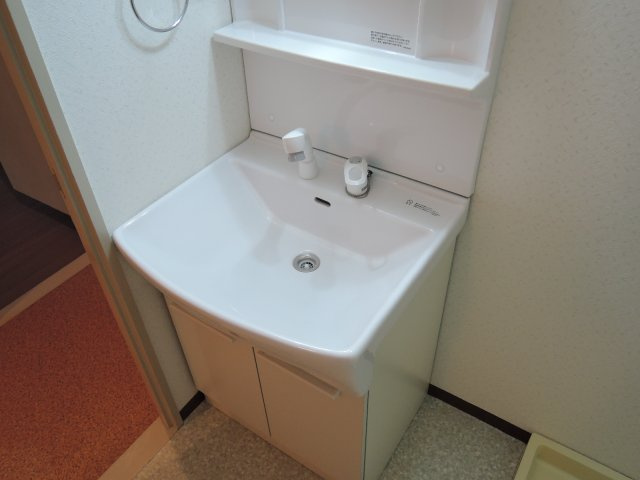 クローネ川口の独立洗面台|別室参考写真です。