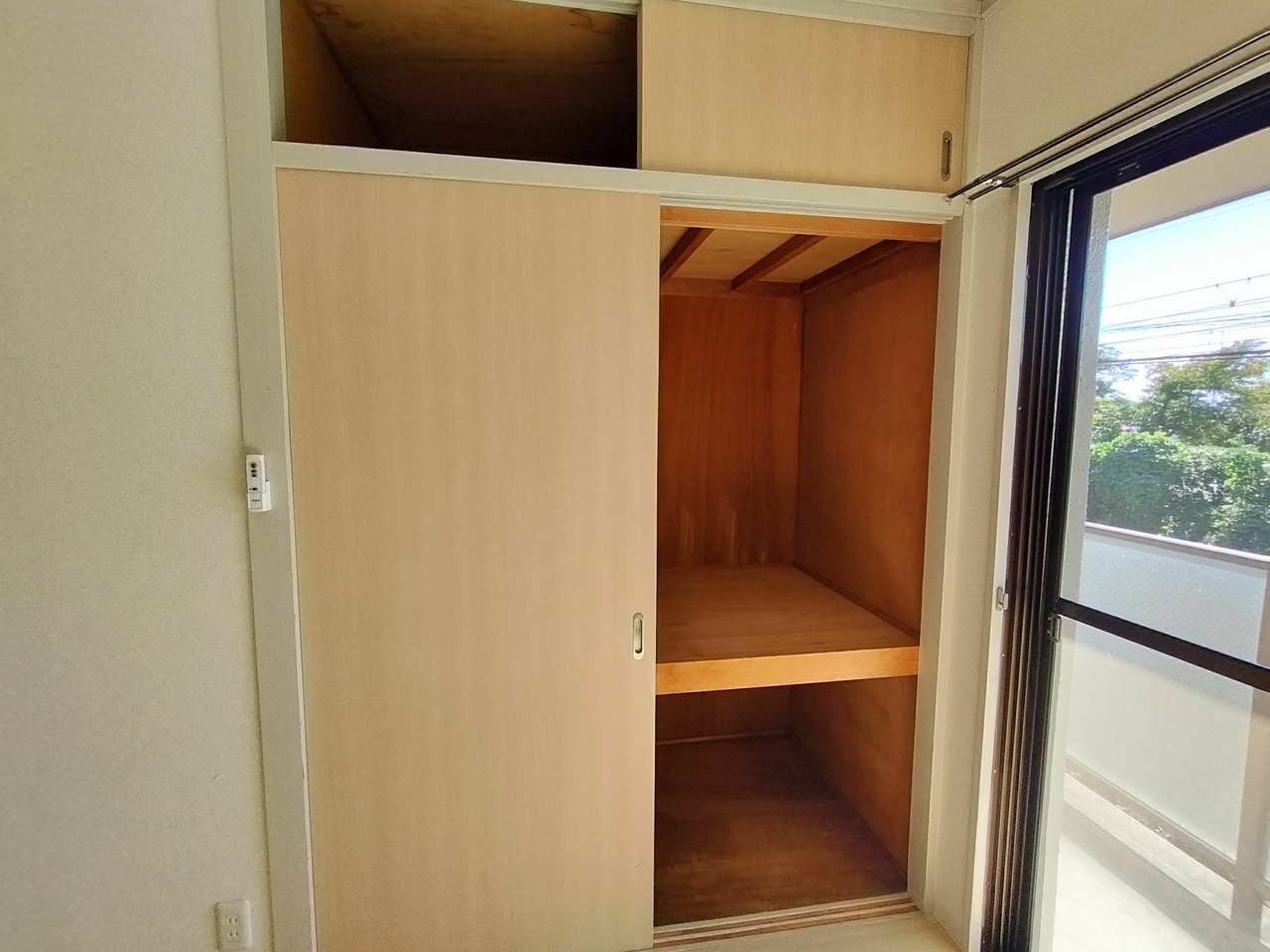 エミエール西大寺の収納