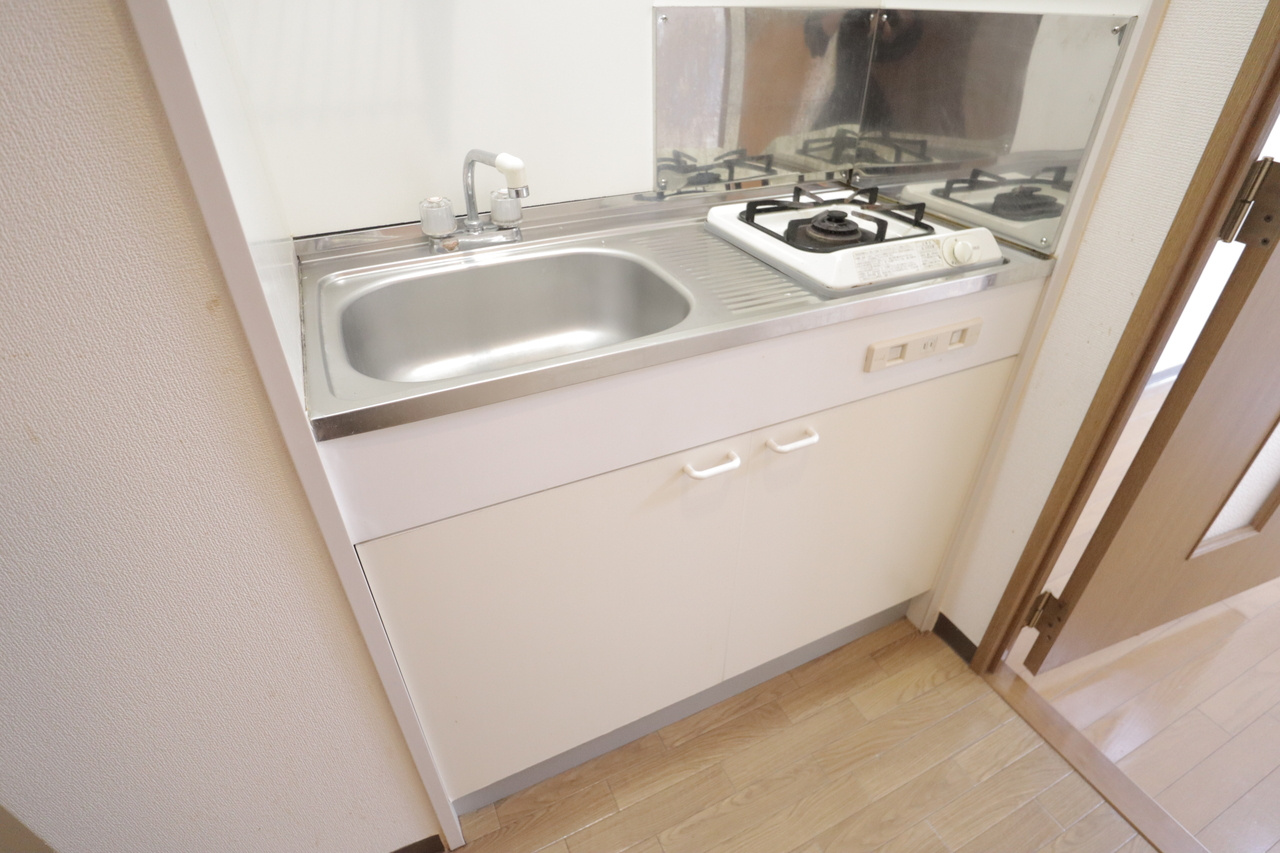 ＥＸＣＥＬＥＮＴＥ　ＦＡＢＲＩＣＡのキッチン