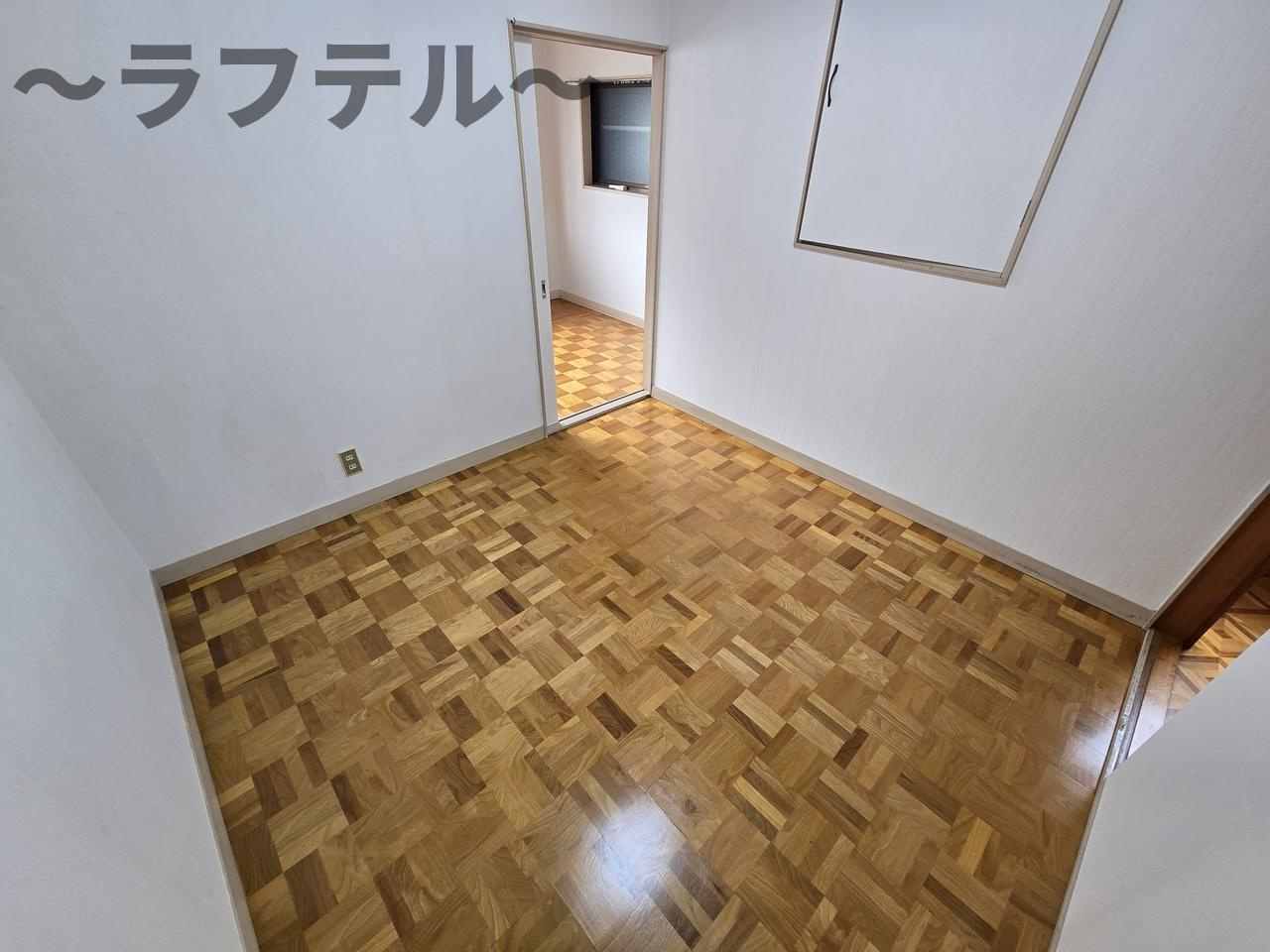 荒幡貸家の寝室