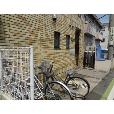 クレイドル２１の外観|外観もきれいです