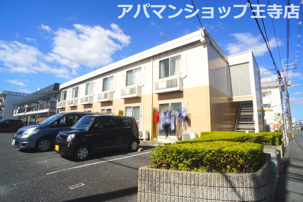 レオパレスＩＫＡＲＵＧＡの外観