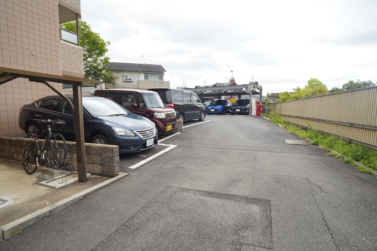 生駒ハイランドスイーツの駐車場