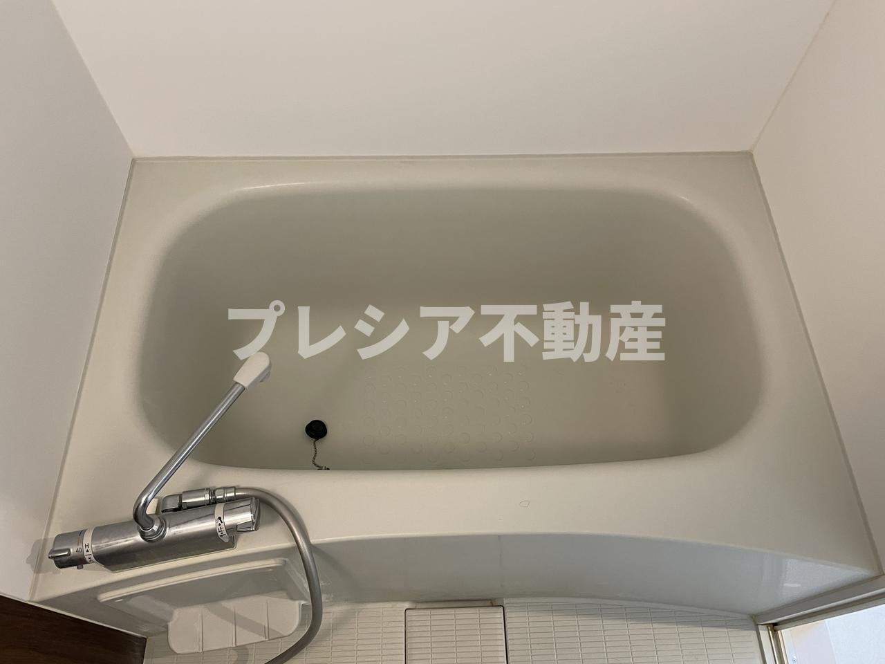 コロナール甲子園の浴室