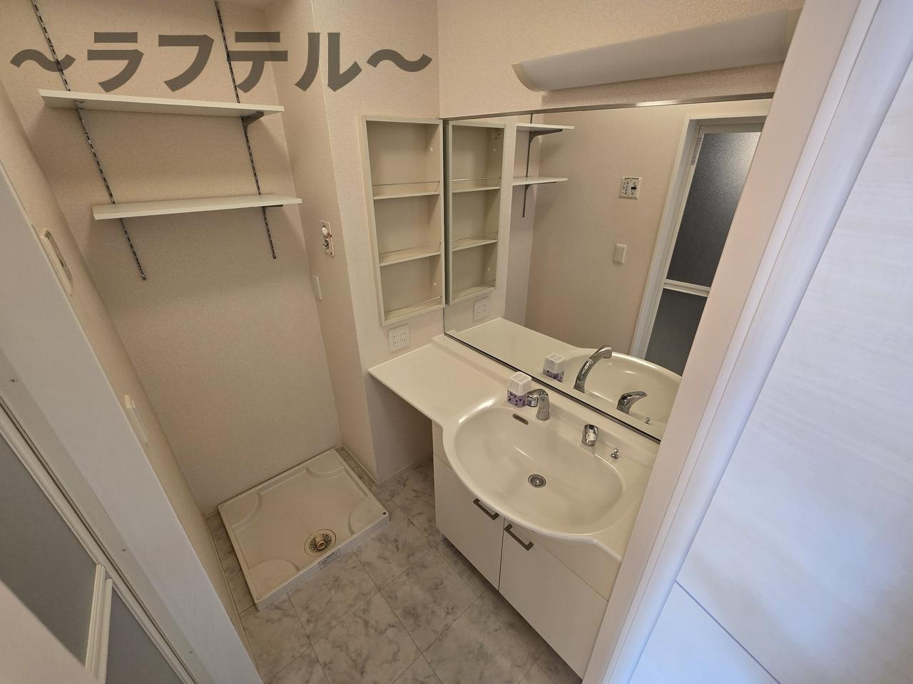 レッドウッド　Ⅱの洗面所