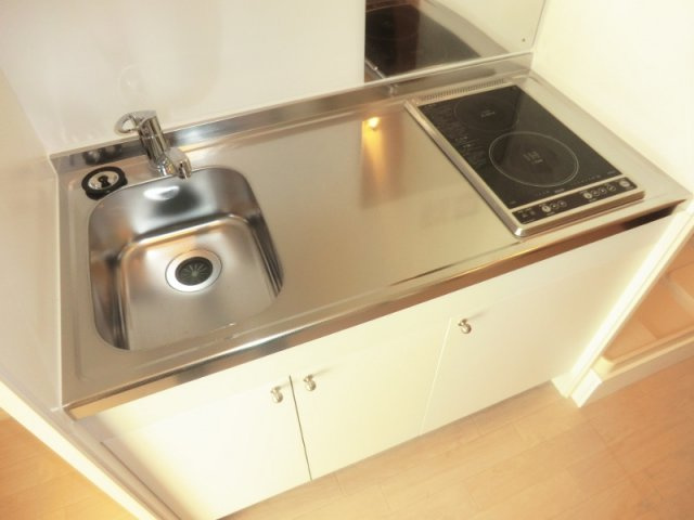 Ｃｏｍｆｏｒｔ浦和のキッチン|☆２口クッキングヒーター・システムキッチン・参考画像です。☆