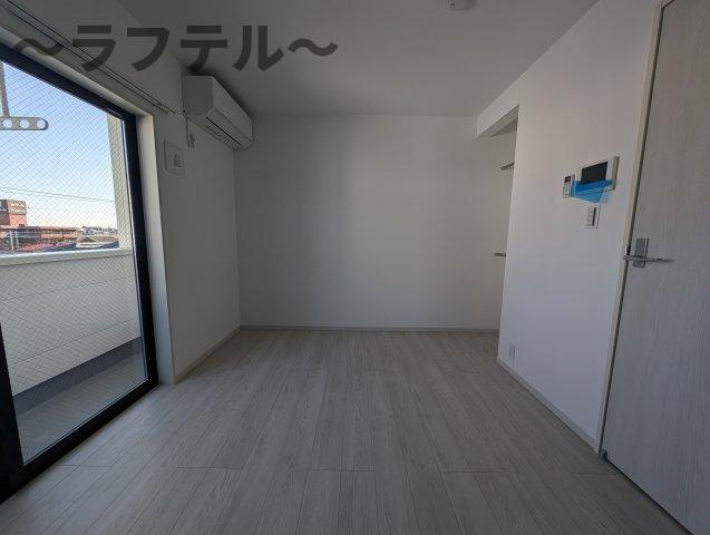 アース所沢の居間・リビング|別部屋イメージ写真