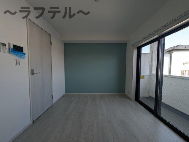 アース所沢の寝室|別号室イメージ写真