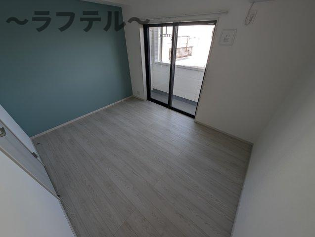 アース所沢の居間・リビング|別部屋イメージ写真