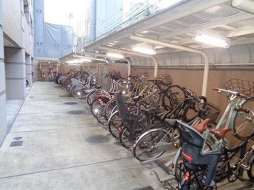 ライオンズマンション烏丸通のその他|駐輪場　※前回募集時／２０２２年４月の写真