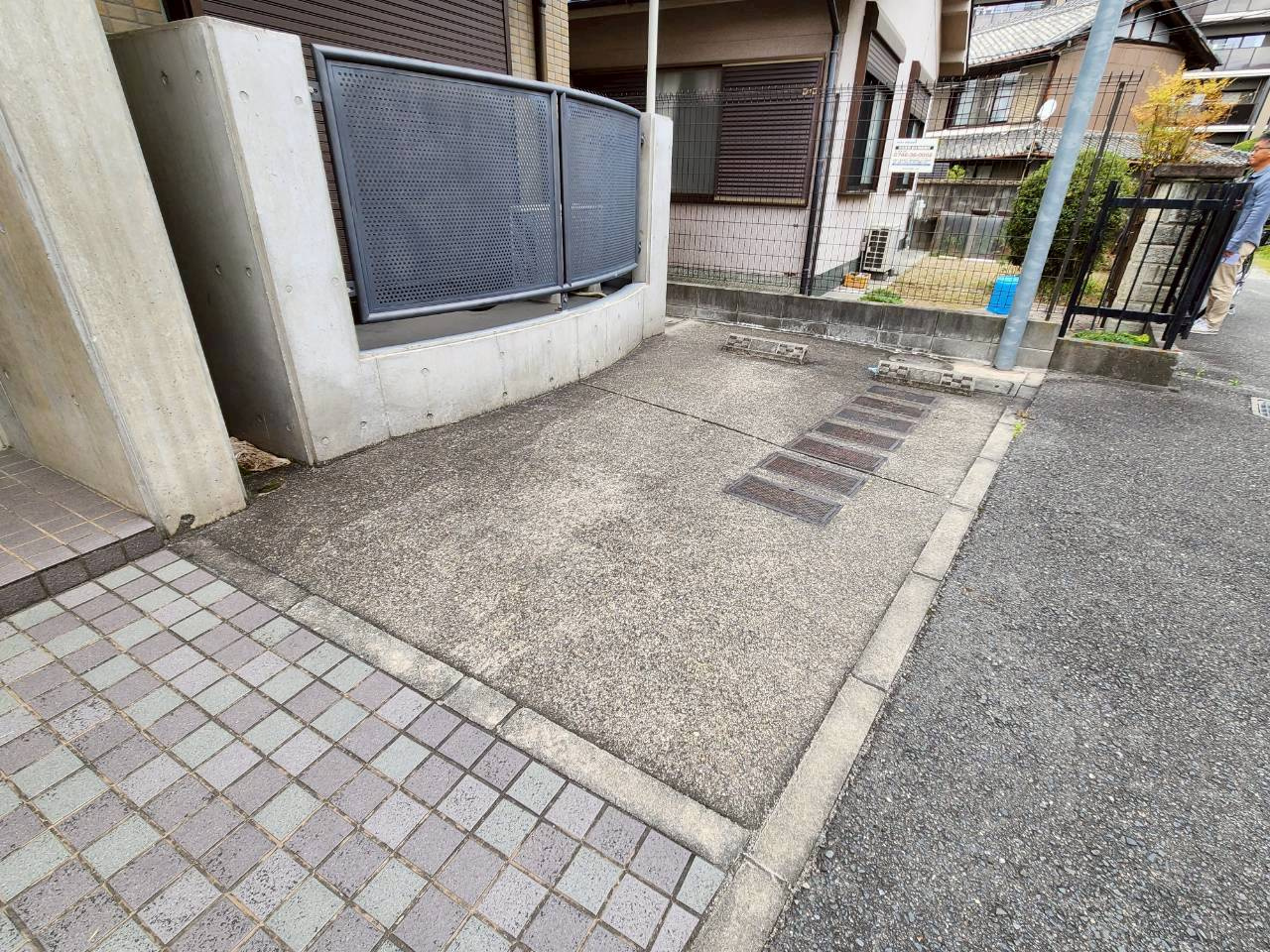 ル・レーヴの駐車場