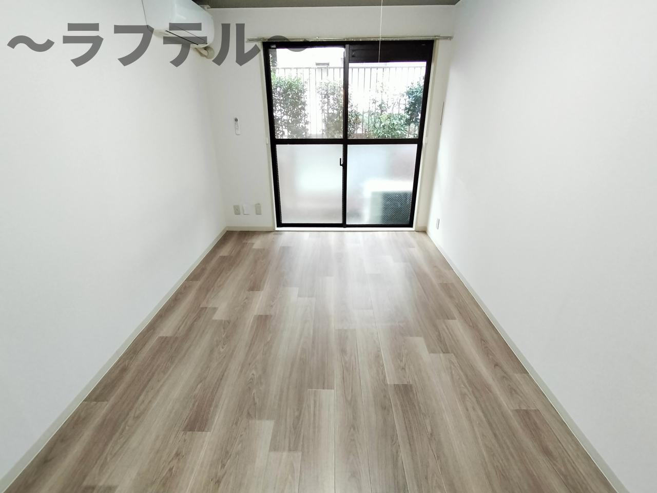 所沢市小手指町４丁目の賃貸マンションの居間・リビング