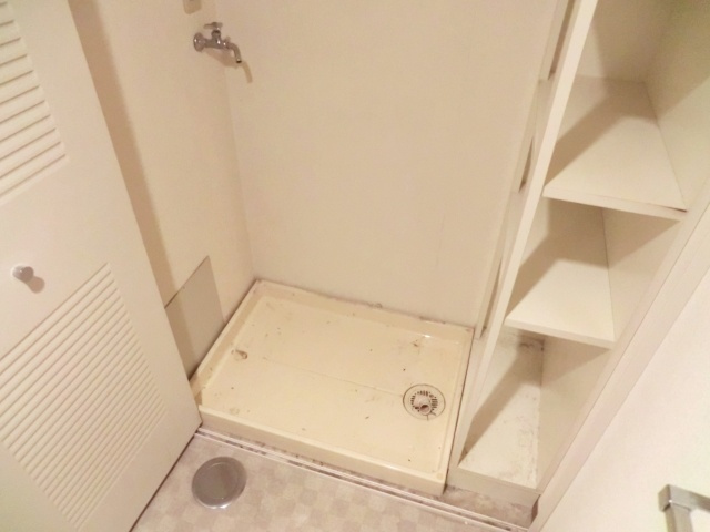 ロイヤルヒルズ高砂の設備|※別号室の参考写真です