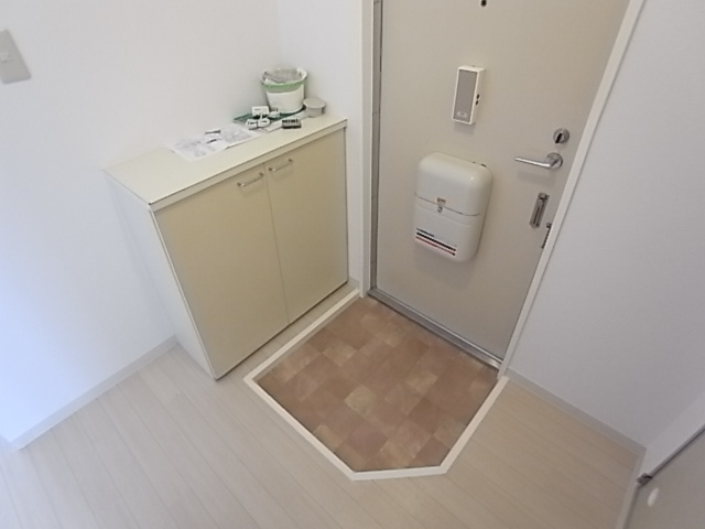 ハイツ中町の玄関