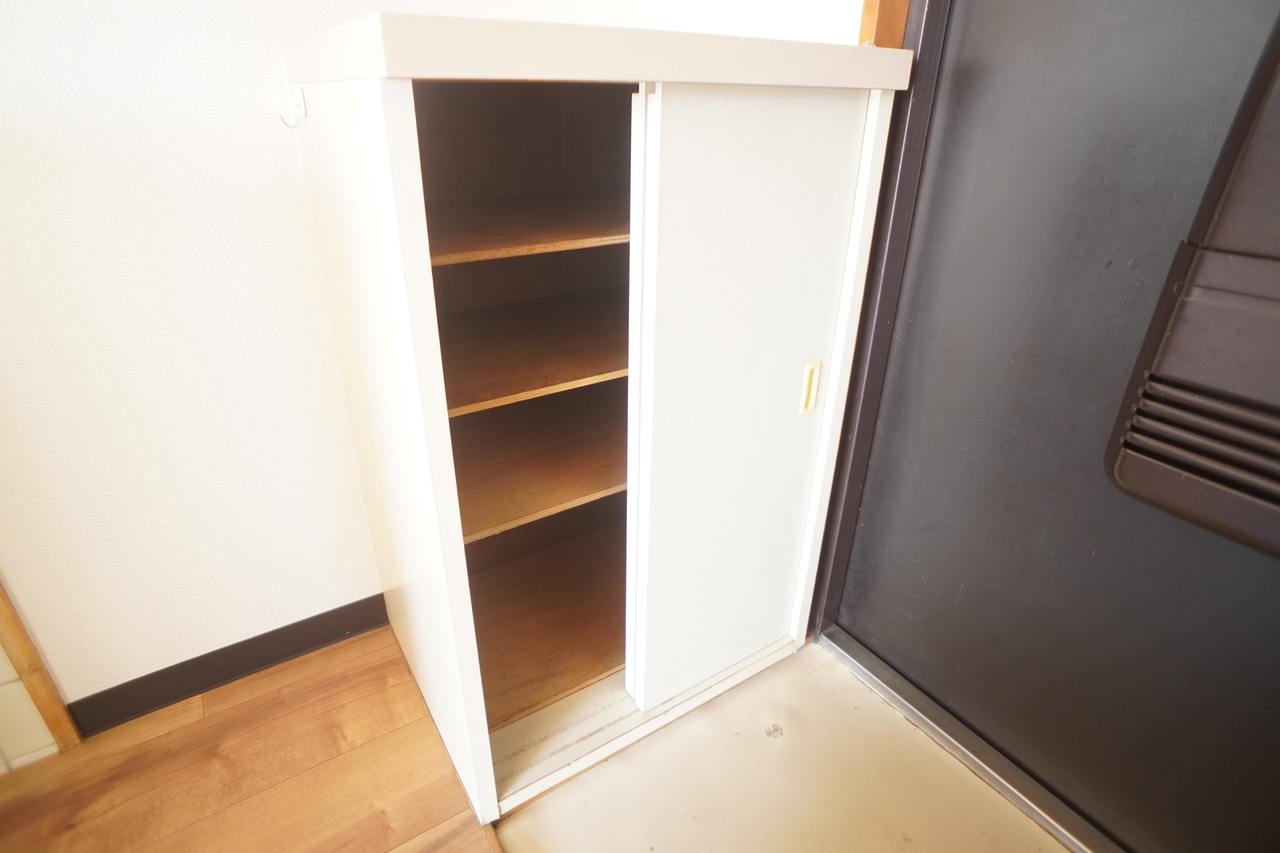 大東工芸マンションの収納