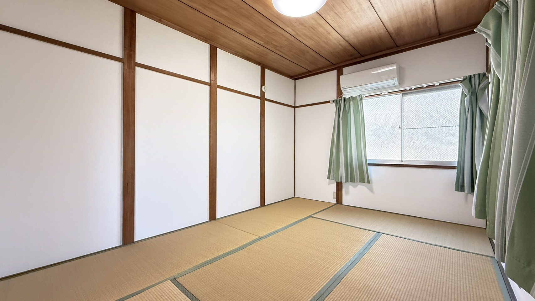 住吉宮町5丁目貸家の和室