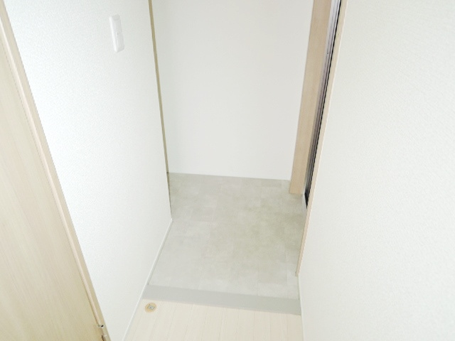ｒｕｓｃｅｌｌｏ〈ルッシェロ〉の玄関|別号室の参考写真です。