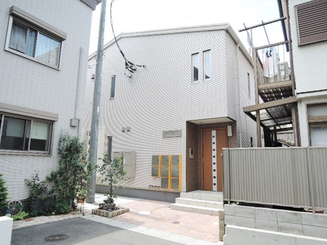 ｒｕｓｃｅｌｌｏ〈ルッシェロ〉の外観
