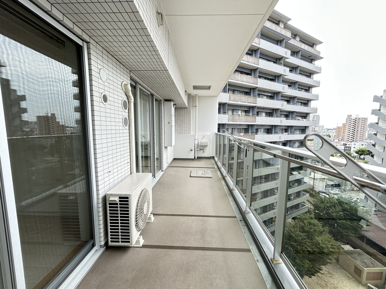 ブランズ川口栄町パークフロントのバルコニー|別号室参考写真です。