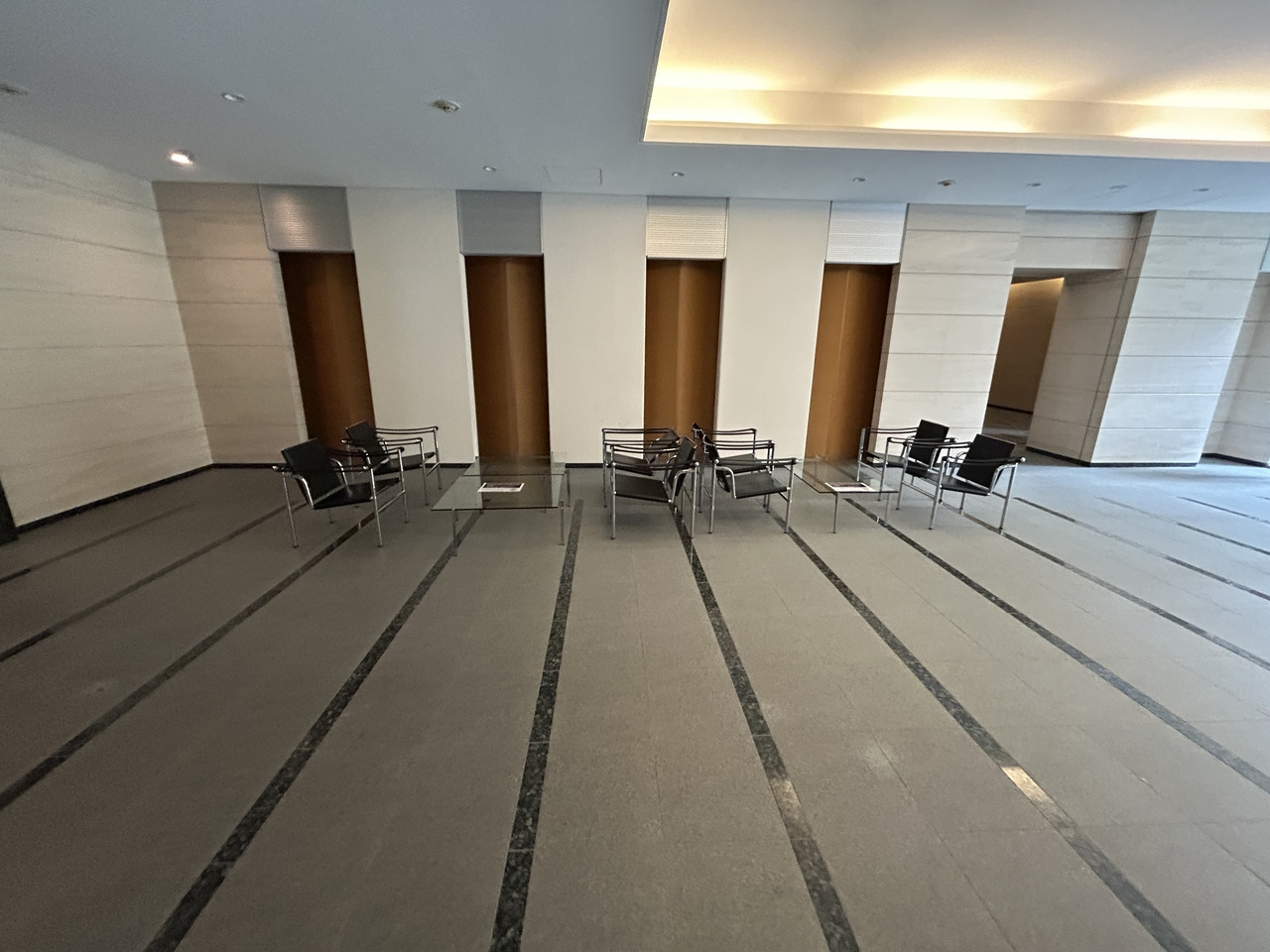 ブランズ川口栄町パークフロントのロビー