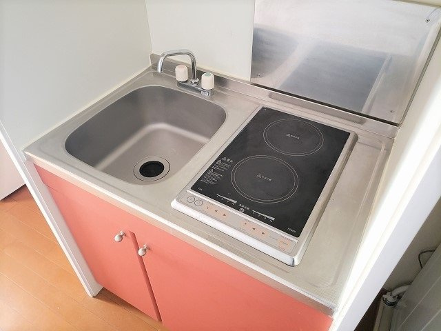レオパレス向陽のキッチン|使いやすいキッチンです