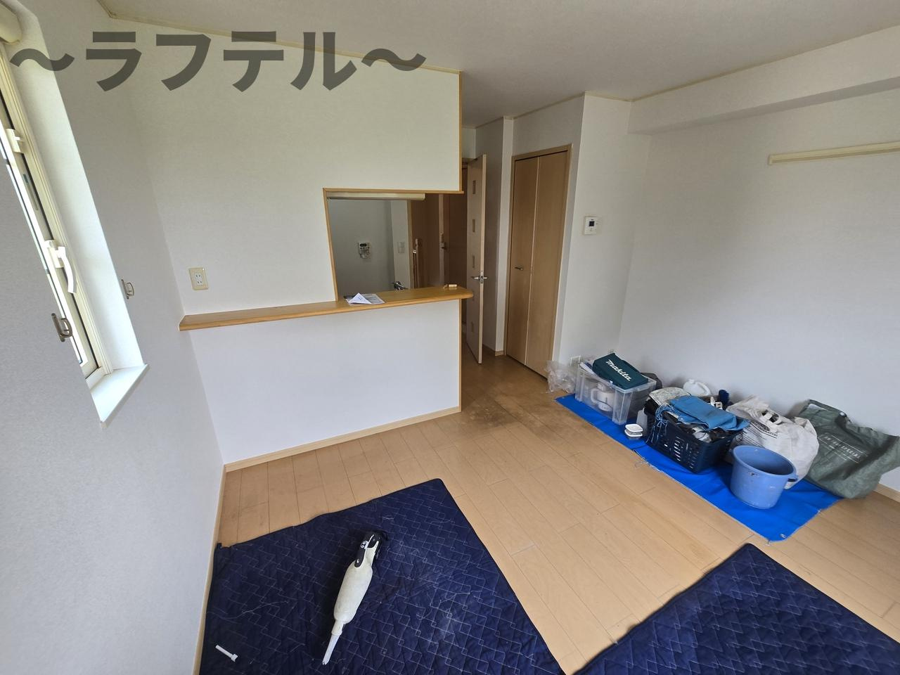 ウエスト　マロン・ＮＫの居間・リビング