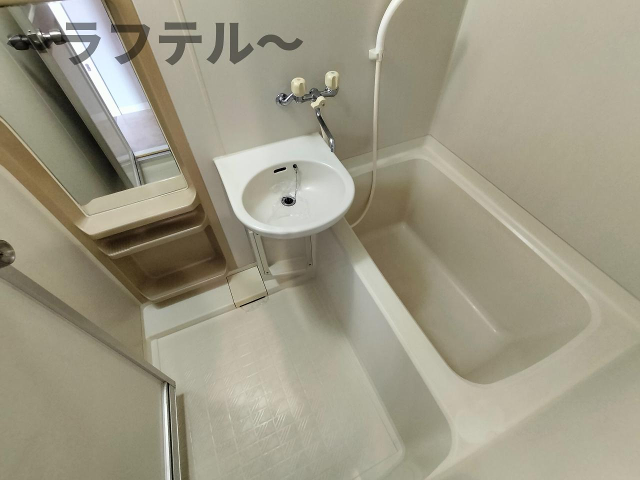 BRICKSの浴室