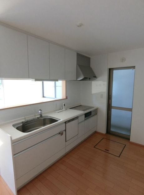 別所3丁目戸建のキッチン