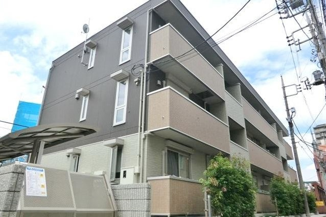 メゾンＤ－常盤の外観|★軽量鉄骨造３階建て！外観です。★
