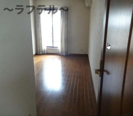 ⼩⼿指町３丁⽬貸家の子供部屋