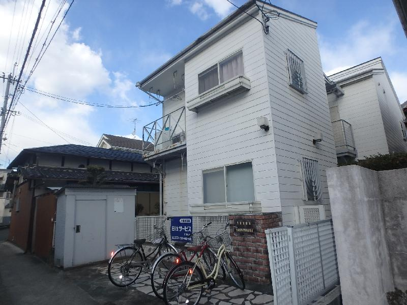 富田コートハウスの外観