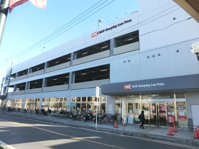 ル　プチ　モンドの周辺