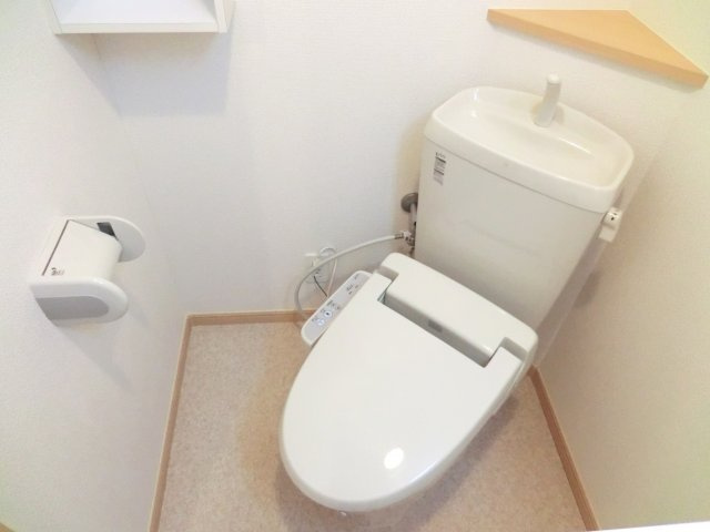 ル　プチ　モンドのトイレ|★トイレ画像・温水洗浄便座付き★