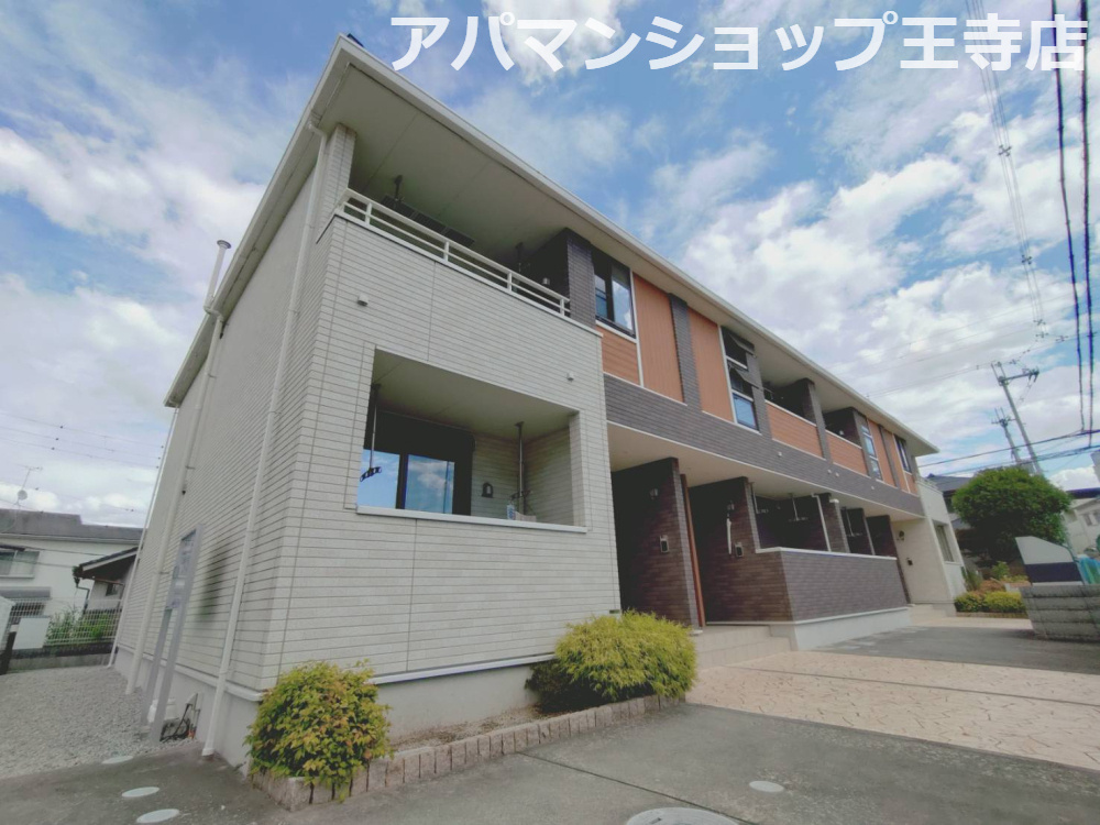 ミロワールの外観