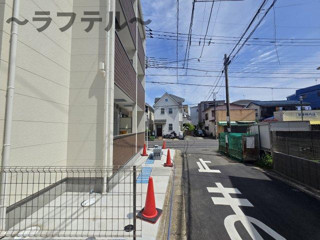 ジーメゾン所沢若狭の周辺