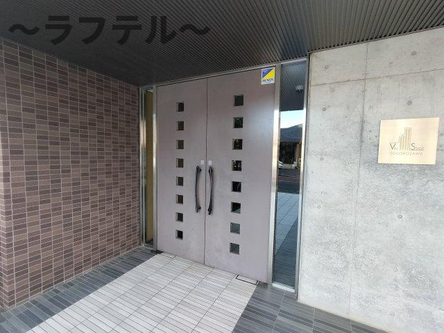 ヴェルステージ所沢のエントランス