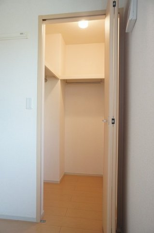 ブリリアント　テールの収納|小物を収納するのに便利です