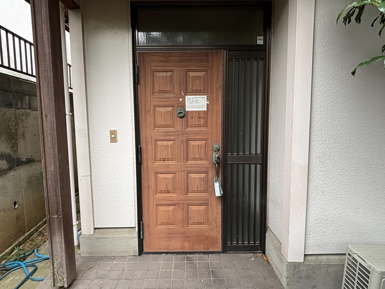 米山台3丁目戸建のエントランス