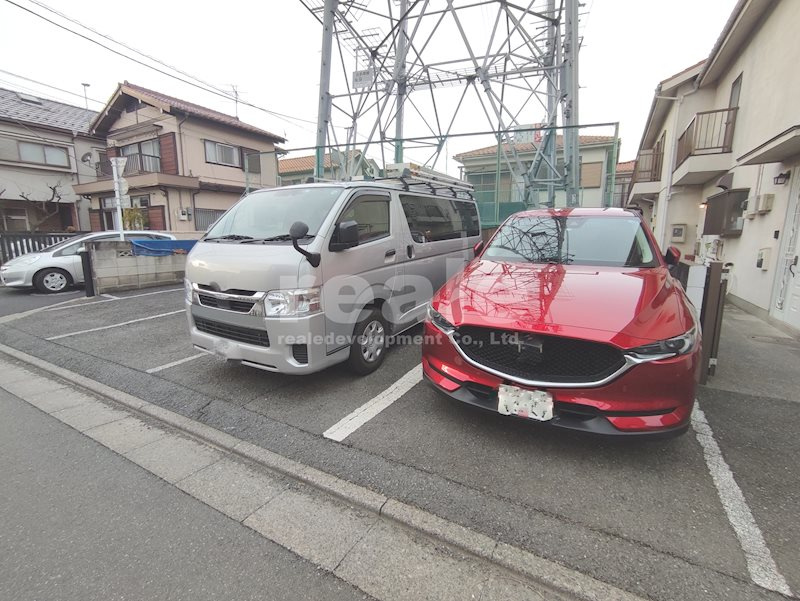 練馬区関町南２丁目のテラスの駐車場