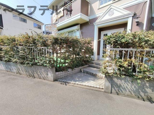 サンライズA★のエントランス